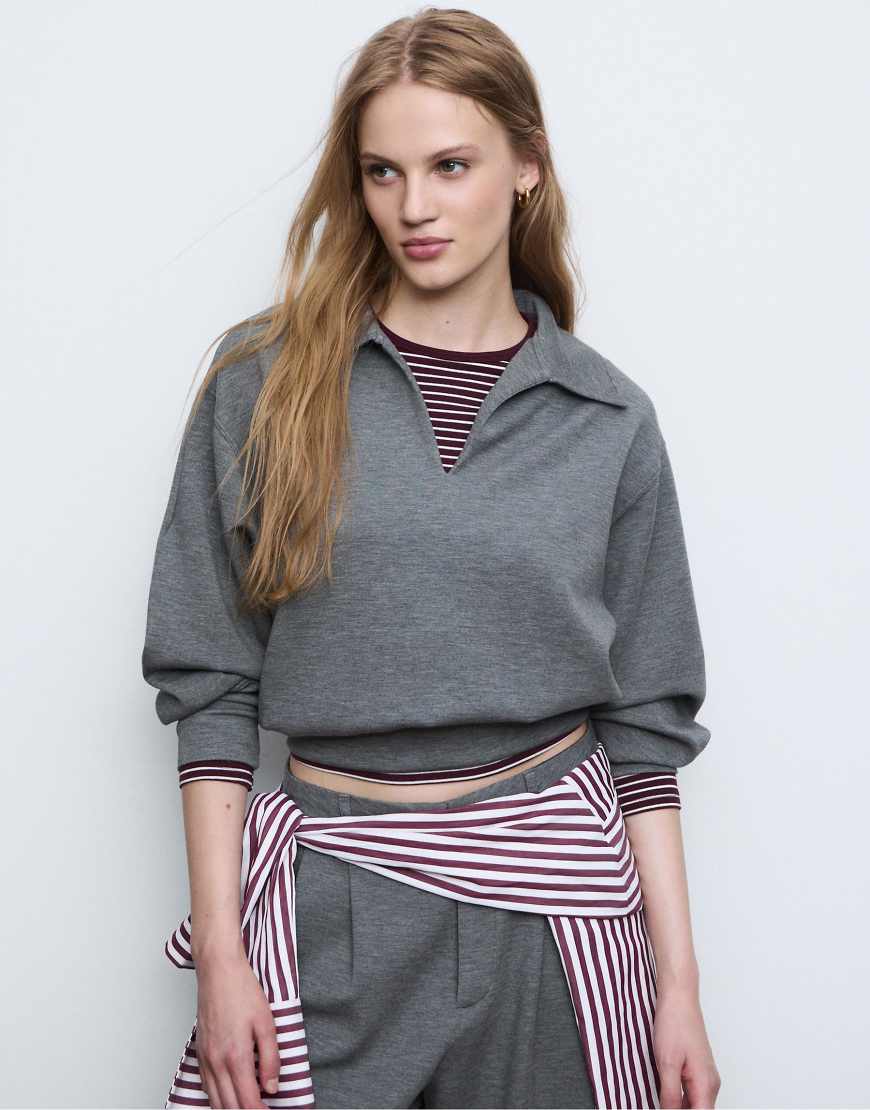 Stradivarius - Weiches Sweatshirt in Dunkelgrau von Stradivarius