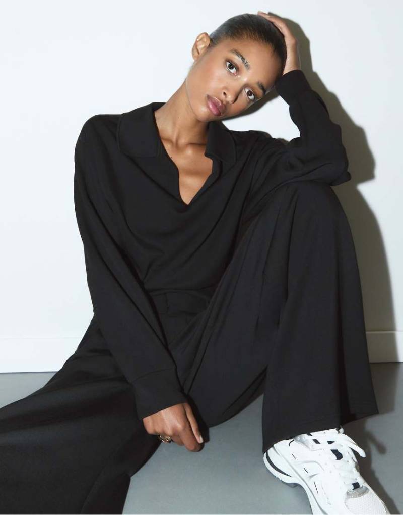 Stradivarius - Weiches Sweatshirt in Schwarz von Stradivarius