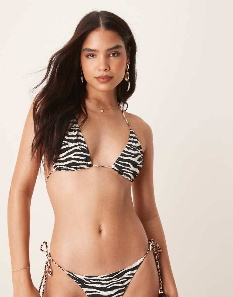 Stradivarius - Wendbares Bikinioberteil mit Zebramuster in Schwarz und Weiß-Bunt von Stradivarius