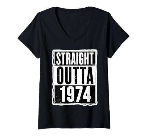 Damen Straight Outta 1974 Geburtstag Herren Damen Distressed Vintage T-Shirt mit V-Ausschnitt Damen Straight Outta 1974 Geburtstag Herren Damen Distressed Vintage T-Shirt mit V-Ausschnitt von Straight Outta 1974 Birthday Mens Womens Products