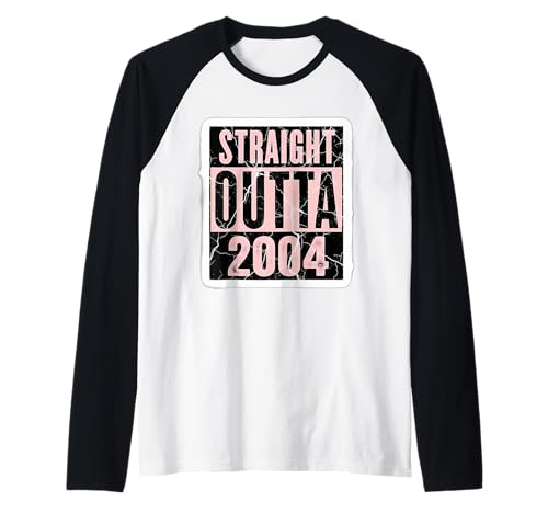 Straight Outta 2004 Geburtstag Damen Mädchen Distressed Funny Raglan von Straight Outta 2004 Birthday Womens Girls Products