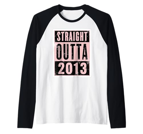 Straight Outta 2013 Geburtstag Damen Mädchen Distressed Funny Raglan von Straight Outta 2013 Birthday Womens Girls Products