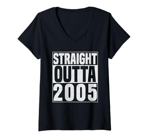 Damen Straight Outta 2005 Classic Years Vintage Birth of Birthday T-Shirt mit V-Ausschnitt von Straight Outta Vintage Birthday Retro Year Store