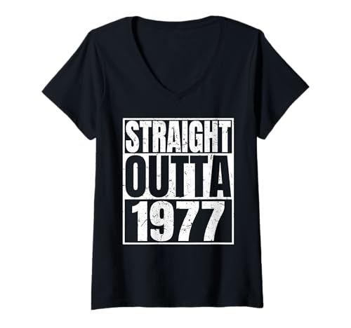 Damen Straight Outta 1977 Vintage Year Classic Birth of Birthday T-Shirt mit V-Ausschnitt von Straight Outta Vintage Birthday Retro Years Store