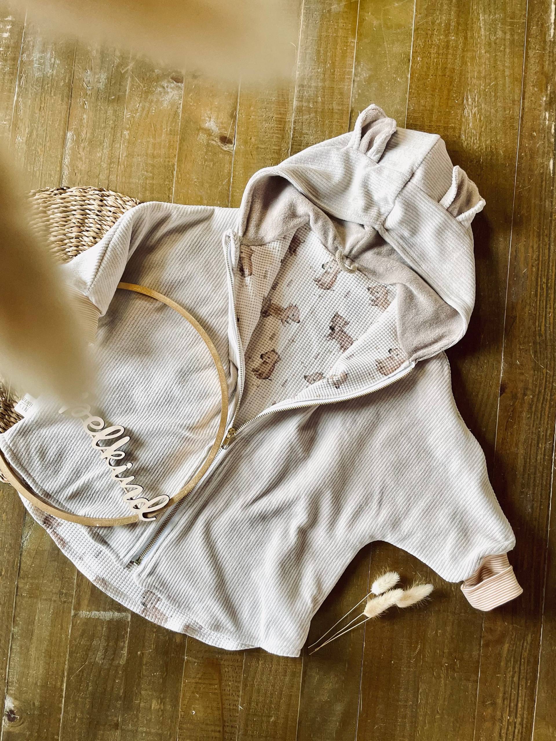 Oversize Jacke Für Kinder, Cord Beige, Frischling, Wildschwein, Sommerjacke Jersey, Übergangsjacke, Größenwunder von Strampelkind