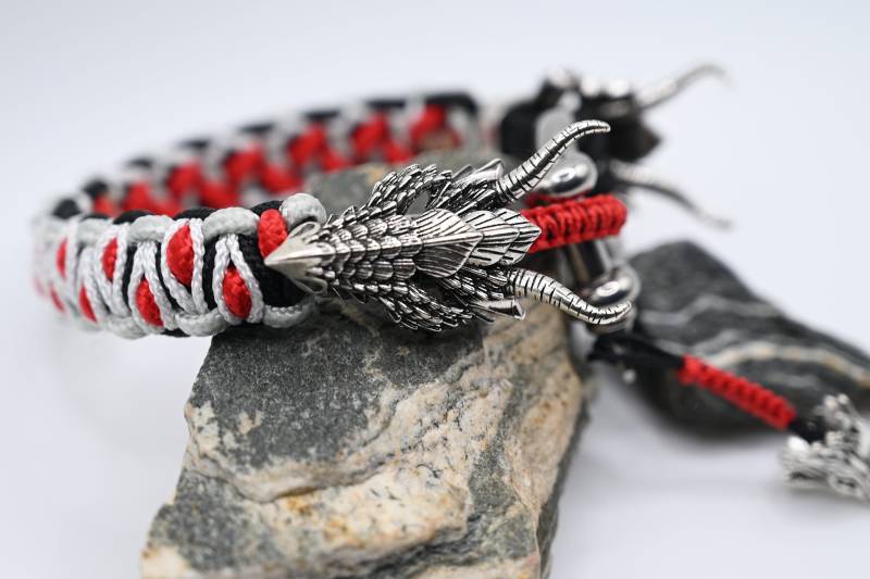 Drachenkopf Paracord Armband - Handgemacht von StrandStrong