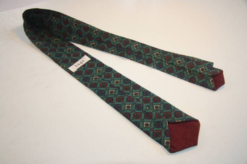 Diamant-Druck Schmaler Krawatte - Handgemacht 100 % Recyceltem Material Ein Unikat von StrangeKage