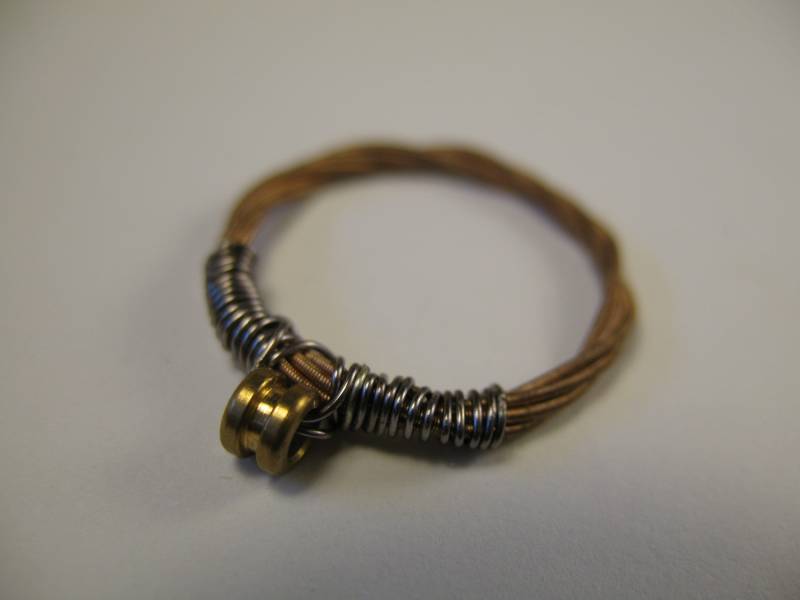 Recycling-Gitarre String Ring, Gold Und Silber Größe 4, 7, 8, Benutzerdefinierte Größen, Herren Womens Upcycled, Musiker Geschenk von StrangeKage