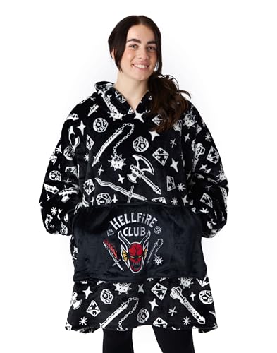 Stranger Things Erwachsene Tragbarer Decke Kapuzenpullover | Herren & Damen Oversized Schwarze Kapuzen-Fleece-Loungewear | Hellfire Club D&D Nachtwäsche Netflix Serie Merchandise von Stranger Things
