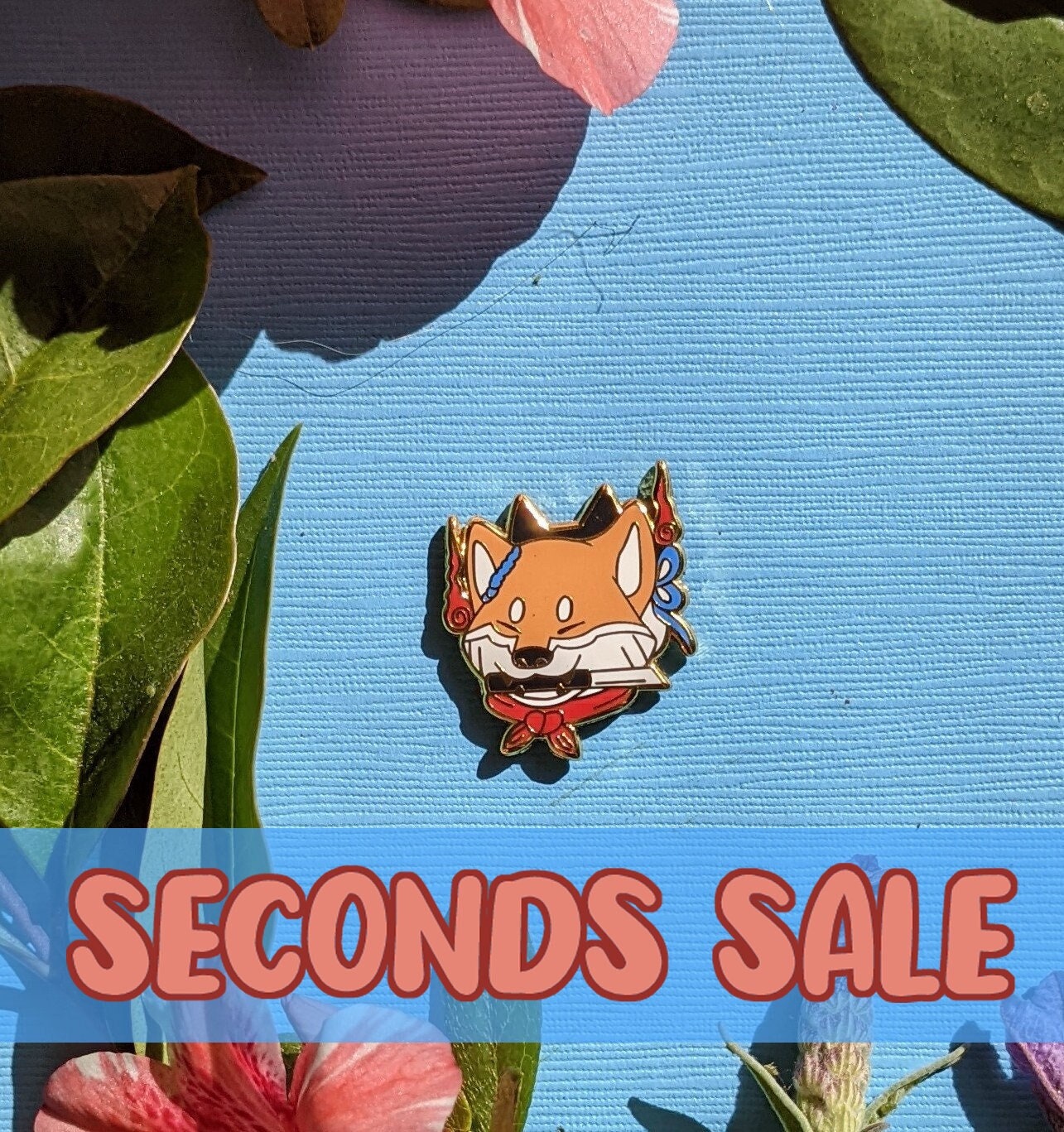 Seconds Sale Red Shiba Ninja Emaille Anstecknadel | Strohborble Inu Hund Mit Messer Kawaii Hundenadel Nihon Ken von Strawborble