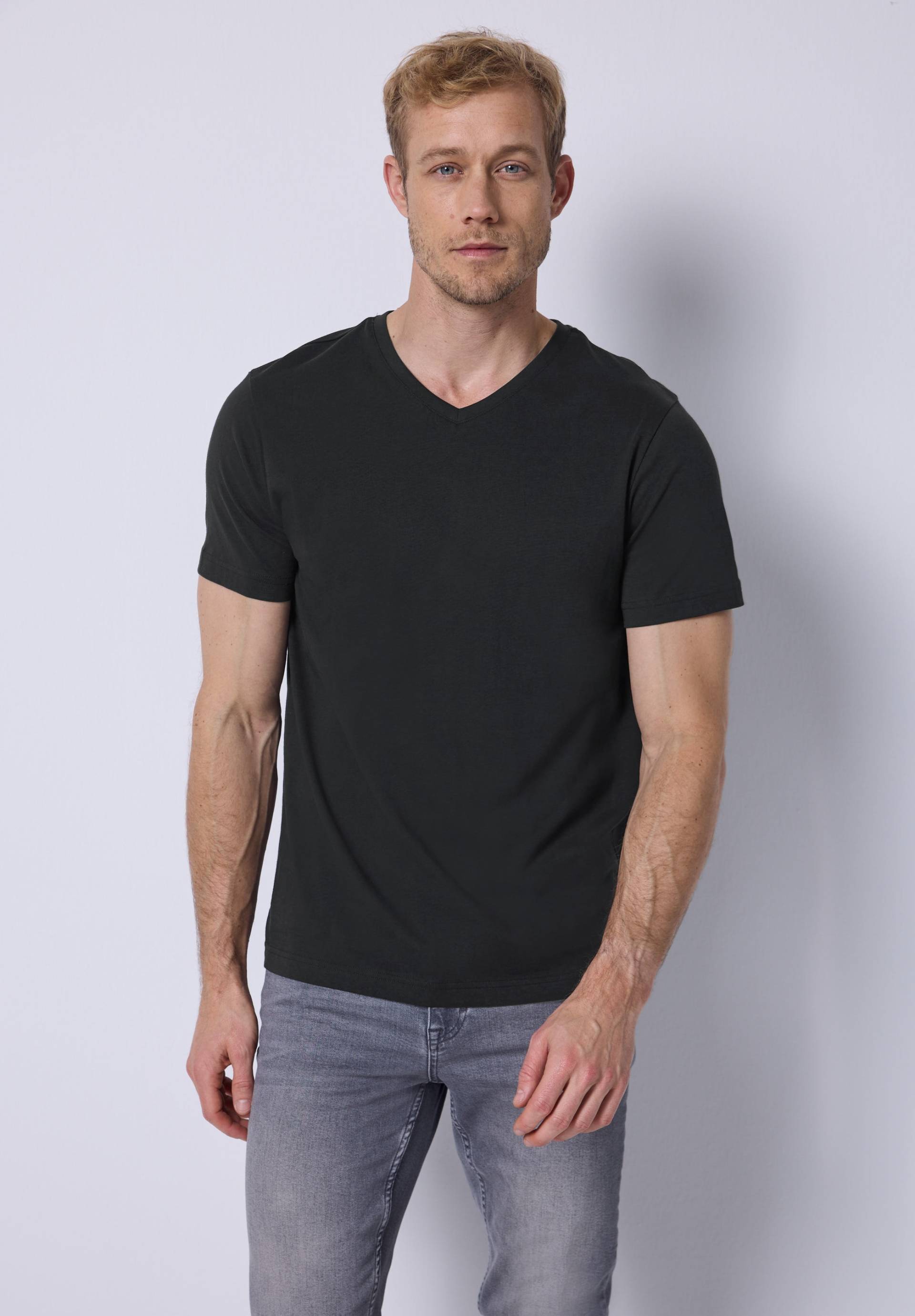 STREET ONE MEN T-Shirt mit V-Ausschnitt von Street One Men