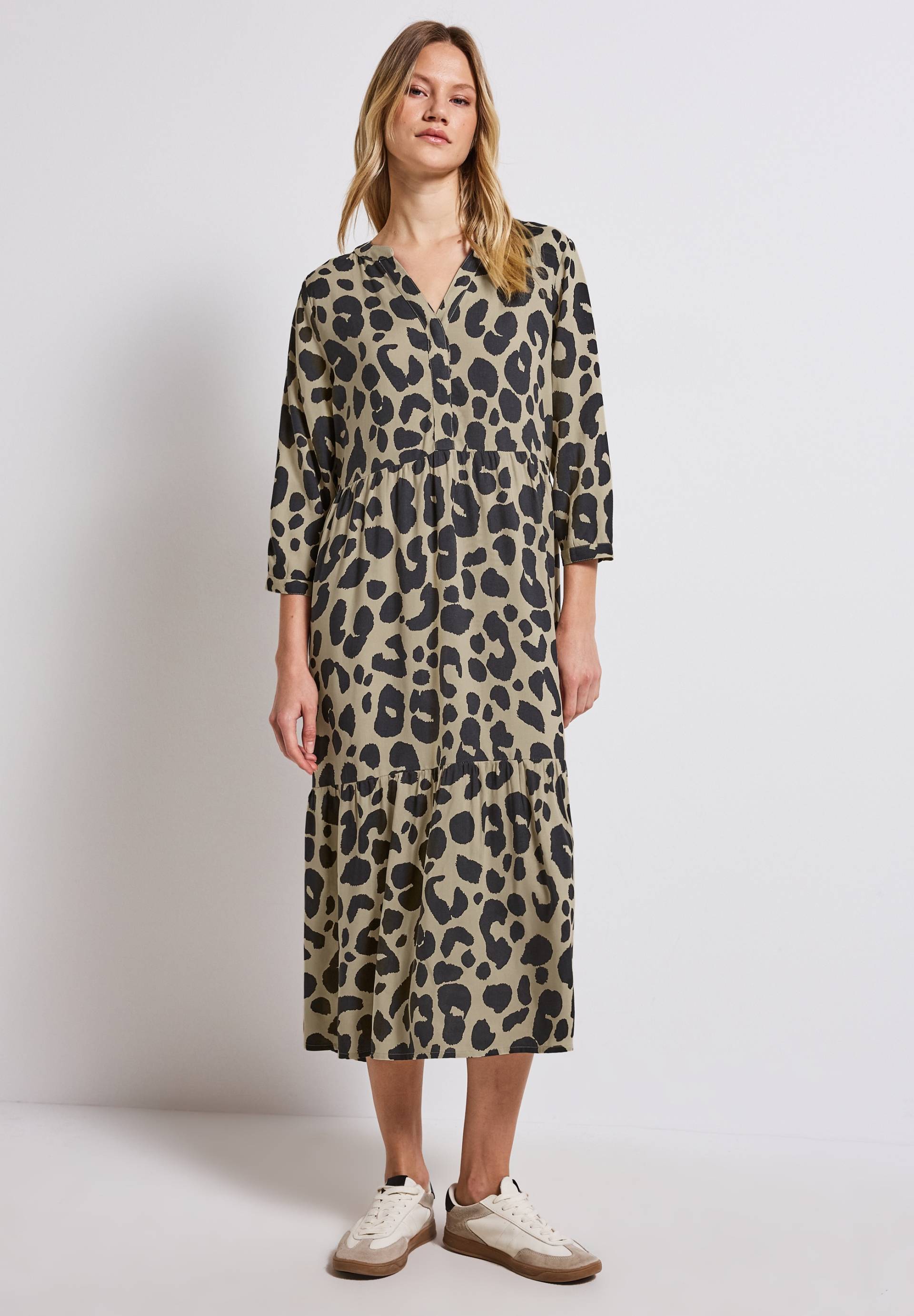 STREET ONE Volantkleid, Sommerkleid 3/4-Arm und mit Animal-Print STREET ONE Volantkleid, Sommerkleid 3/4-Arm und mit Animal-Print von Street One