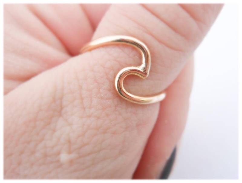 14K Gold Filled - Meereswelle Ring von StreetBauble
