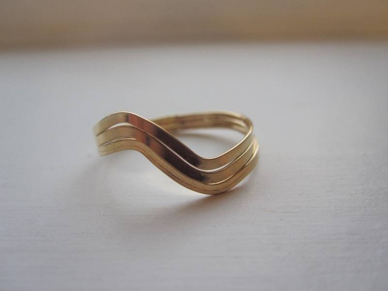 14K Gold Filled Schräger Ring von StreetBauble