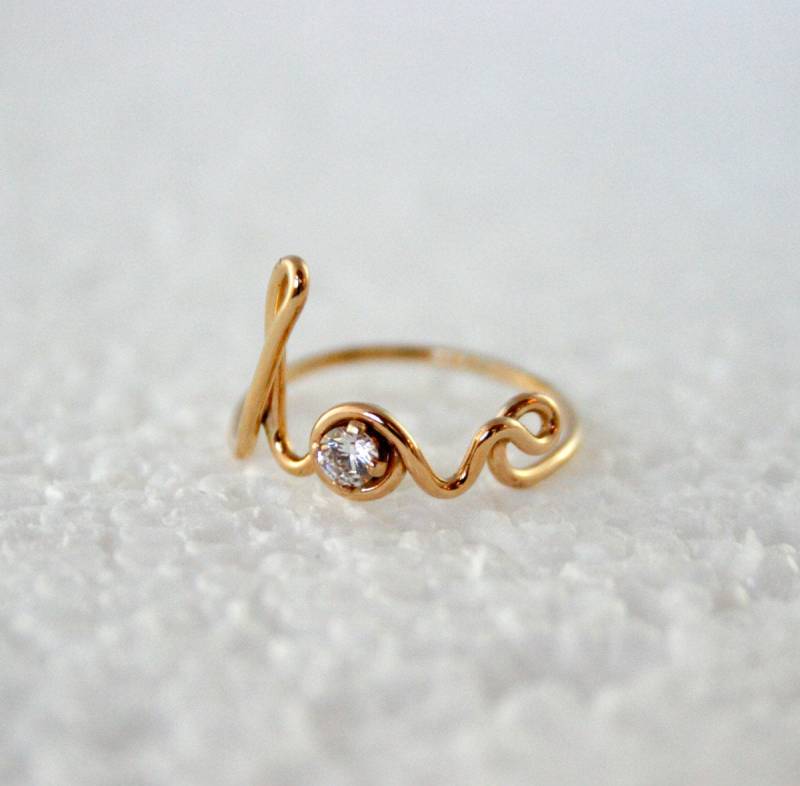14K Gold Gefüllt Liebe Ring Wortkunst von StreetBauble