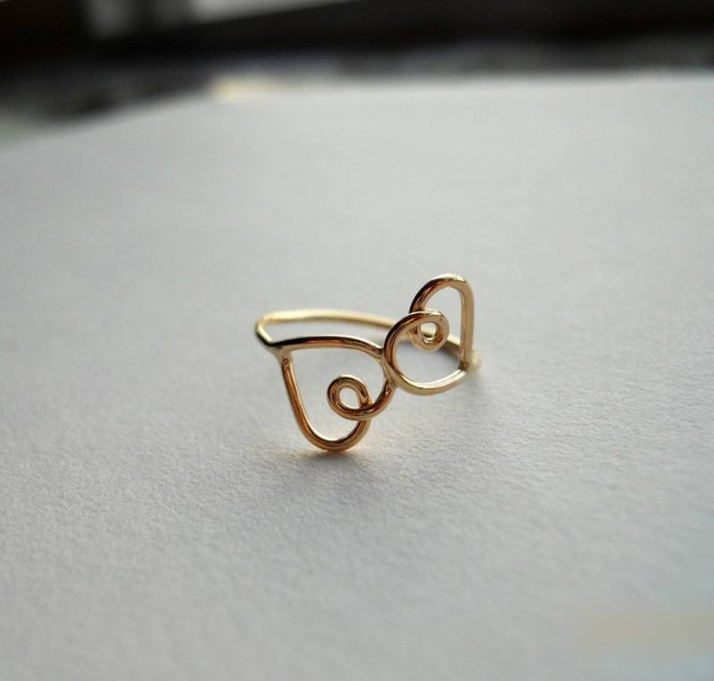 Doppelherz Ring 14K Gold Fill von StreetBauble