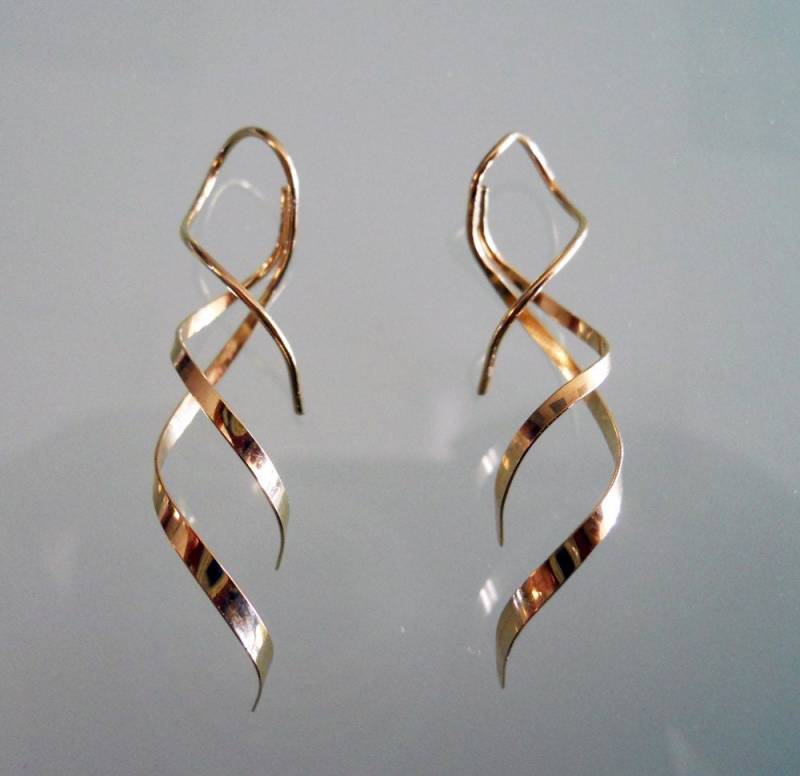 Doppelte Mini Thread Ohrringe 14K Gold Fill von StreetBauble