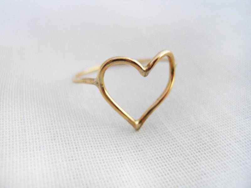 Geschwollene Herz-Ring 14K Gold Gefüllt Oder Sterling Silber von StreetBauble