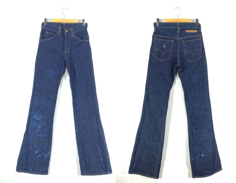 Auf Verkauf 15% Vintage Levis 602 Boocut Bellbottom Dark Denim Made in France 70Er Jahre Jeans von StreetVintage77