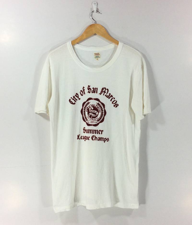 Seltene Scheunen Outfitters T Shirt City Of San Marcos Toyo Enterprise T Shirt von StreetVintage77