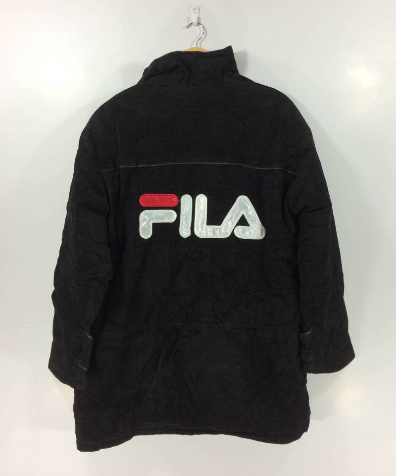 Vintage Fila Sport Big Logo Spellout Jacke Wildleder Streetwear 90Er Jahre Hip Hop Style Mantel Pullover von StreetVintage77