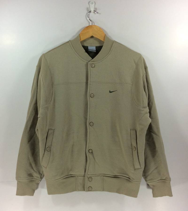 Vintage Nike Small Logo Streetwear 90Er Hip Hop Style Größe S Sport Pullover von StreetVintage77