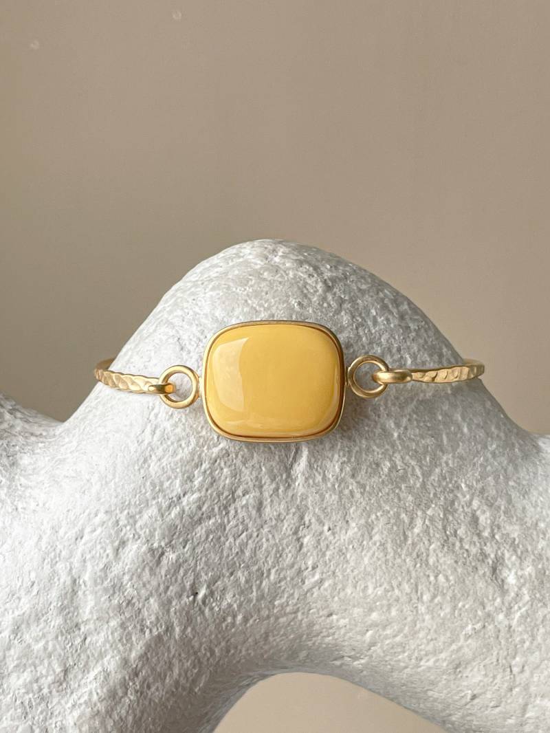 Armreif Armband Mit Butterscotch Bernstein, Vergoldetes Statement Bernstein Armband, Handgemachter Boho Schmuck - Size 6, 7 Armreif Armband Mit Butterscotch Bernstein, Vergoldetes Statement Bernstein Armband, Handgemachter Boho Schmuck - Size 6, 7 von StrelnikJewels