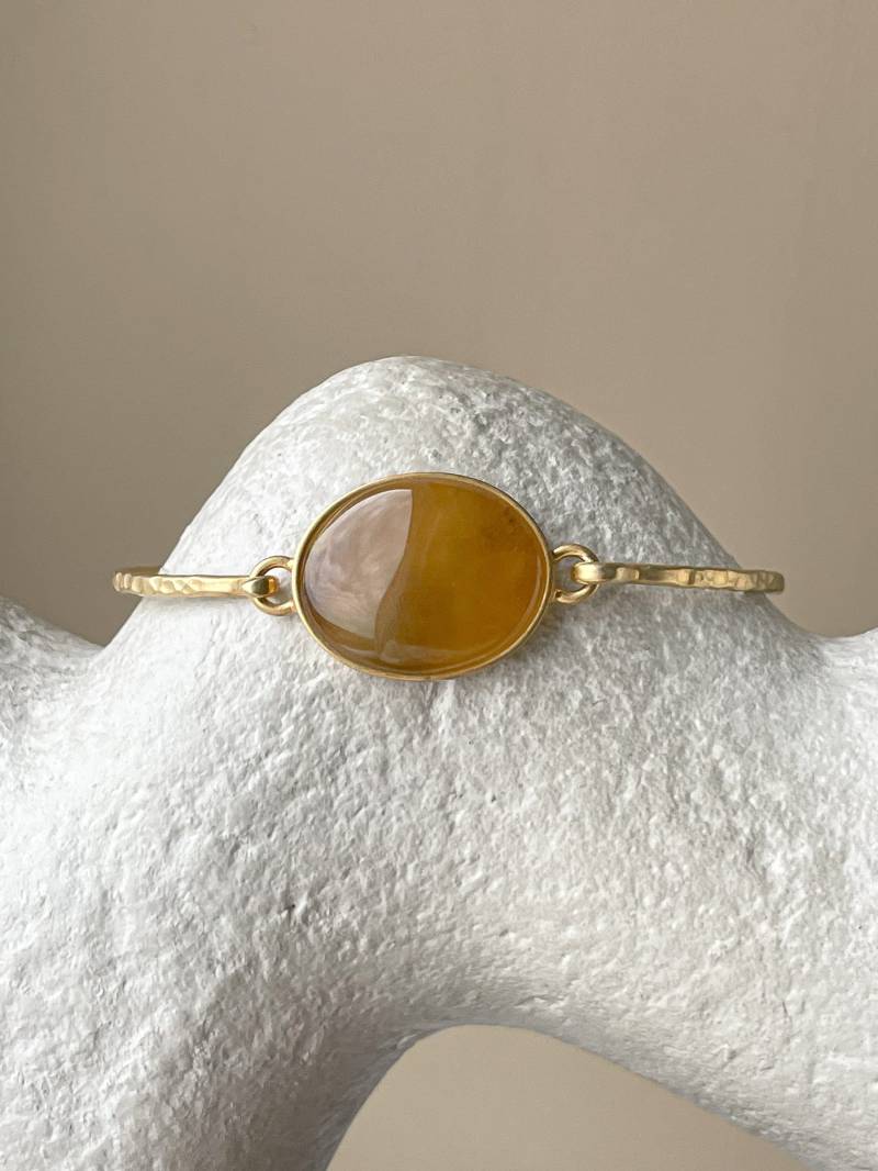 Armreif Armband Mit Honig Bernstein, Vergoldetes Statement Bernstein Armband, Handgemachter Boho Schmuck - Größe 7, 1 Armreif Armband Mit Honig Bernstein, Vergoldetes Statement Bernstein Armband, Handgemachter Boho Schmuck - Größe 7, 1 von StrelnikJewels