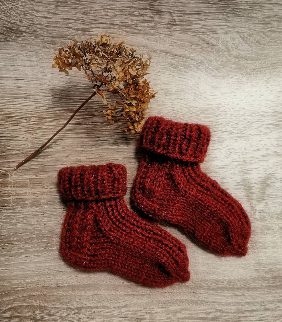 Handgestrickte Babysocken|strickstöcken Gr-17/18 Handgestrickte Babysocken|strickstöcken Gr-17/18 von StrickArtShop