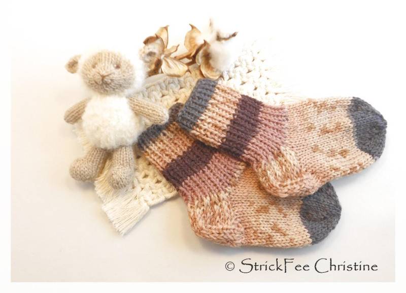 Einzelstück Größe 19/20 Dicke Handgestrickte Kindersocken | 11, 5 cm , Mischgewebe, Wollsocken, Stricksocken, Kuschelsocken von StrickFeeChristine