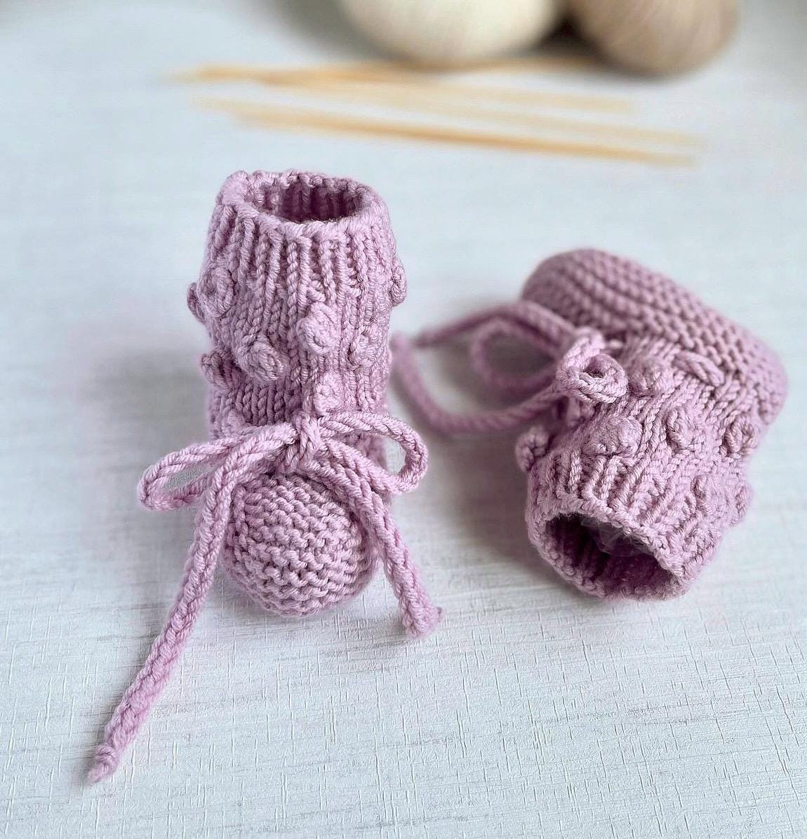 Babyschuhe, Merinowolle, Gr. 16, 0 - 3 Monate, Babyboots, Babysocken Gestrickt von StrickLaune