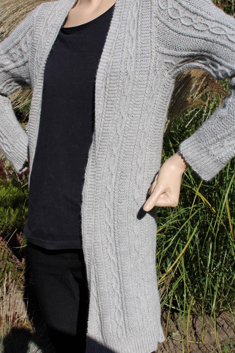 Handgestrickte Damen Strickjacke Größe M | 38-42 Aus 100% Babyalpaka von StrickTraeumeShop