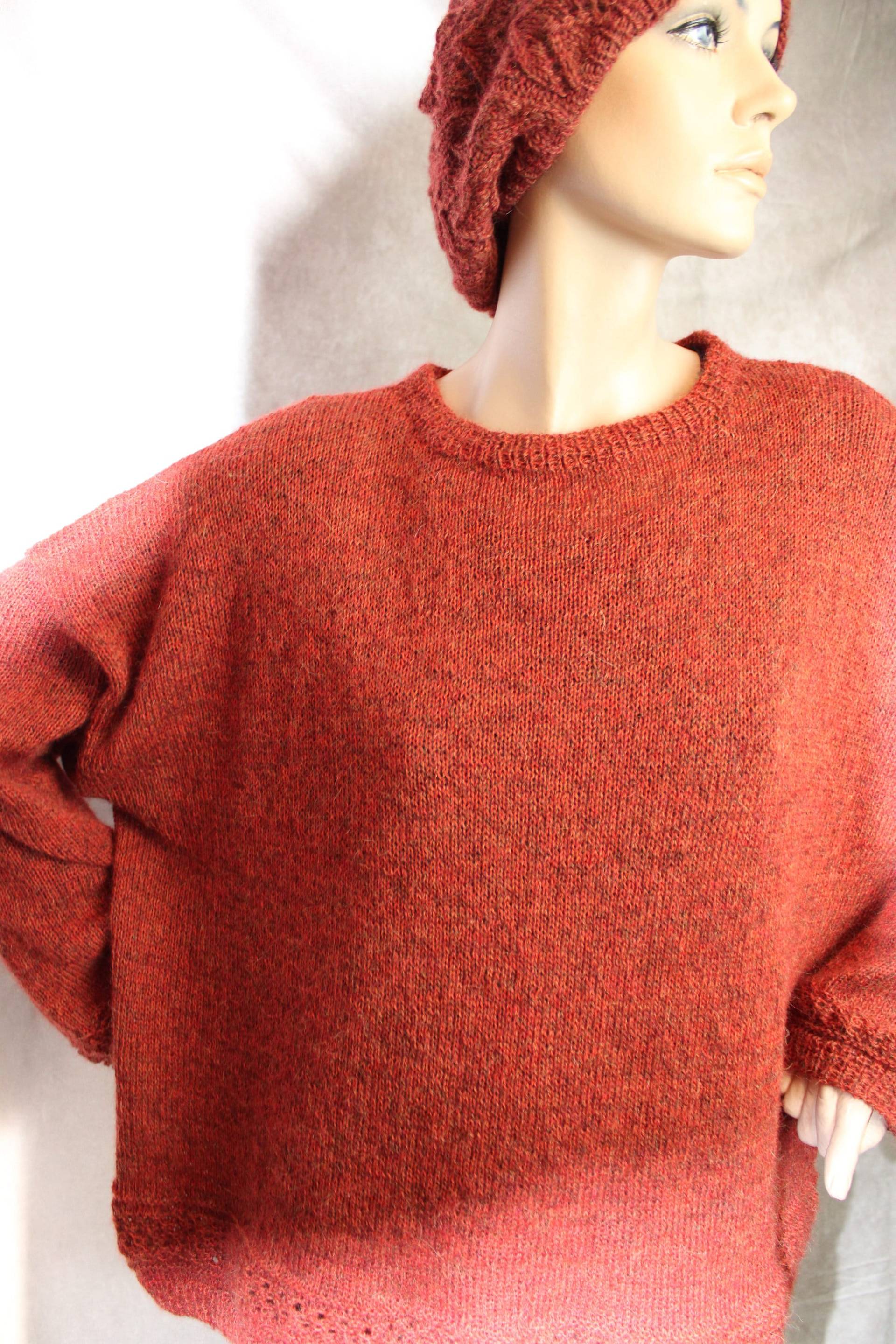 Handgestrickter Damen Pullover Handgestrickter Damen Pullover von StrickTraeumeShop