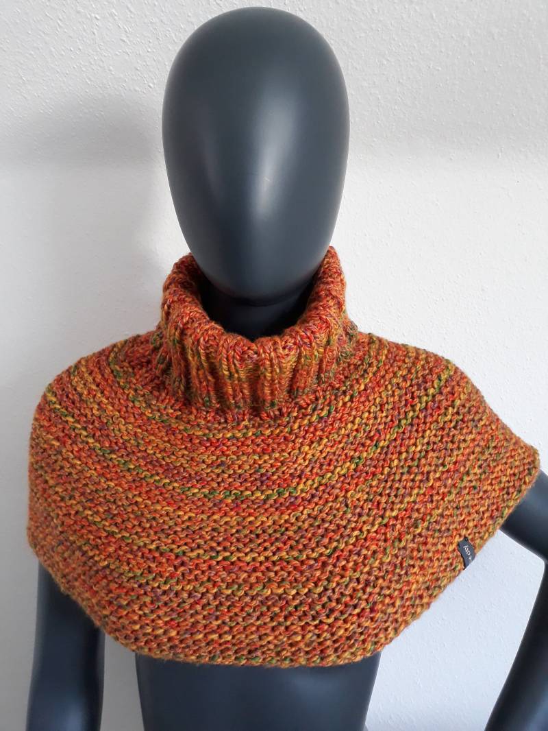 Schulterwärmer Romy | Helle Herbsttöne von Strickeninthecity