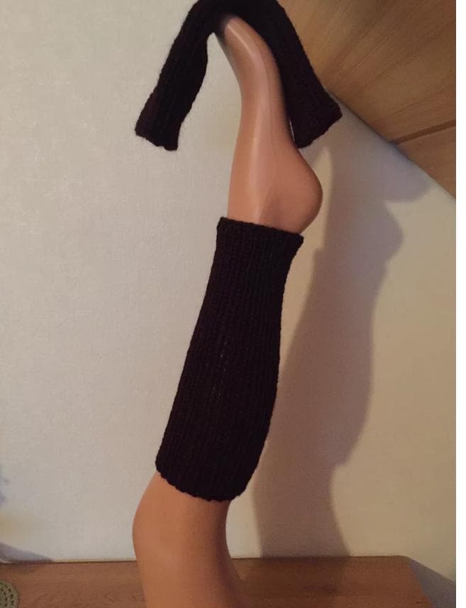 Beinstulpen Aus Kaschmir-Merinowolle Schwarz Beinstulpen Aus Kaschmir-Merinowolle Schwarz von StrickfeeShop