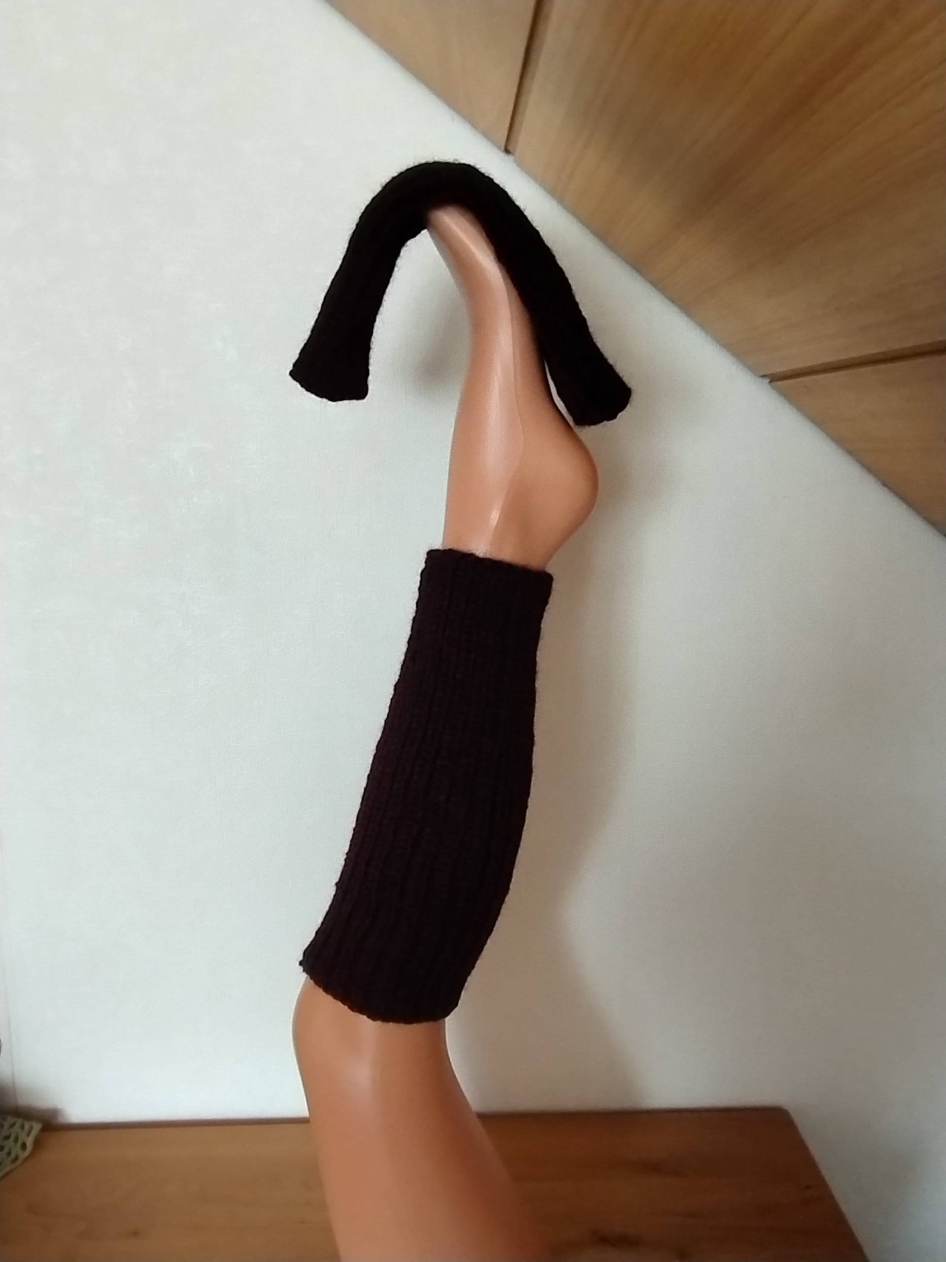 Beinstulpen Aus Merinowolle -Kaschmirwolle Dunkelweinrot Schwarz Schimmernd Beinstulpen Aus Merinowolle -Kaschmirwolle Dunkelweinrot Schwarz Schimmernd von StrickfeeShop