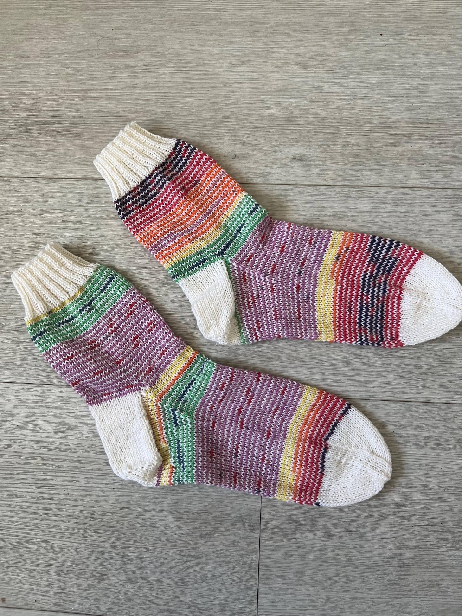 Handgestrickte Wollsocken Gr. 40/41 Handgestrickte Wollsocken Gr. 40/41 von Strickfinchen