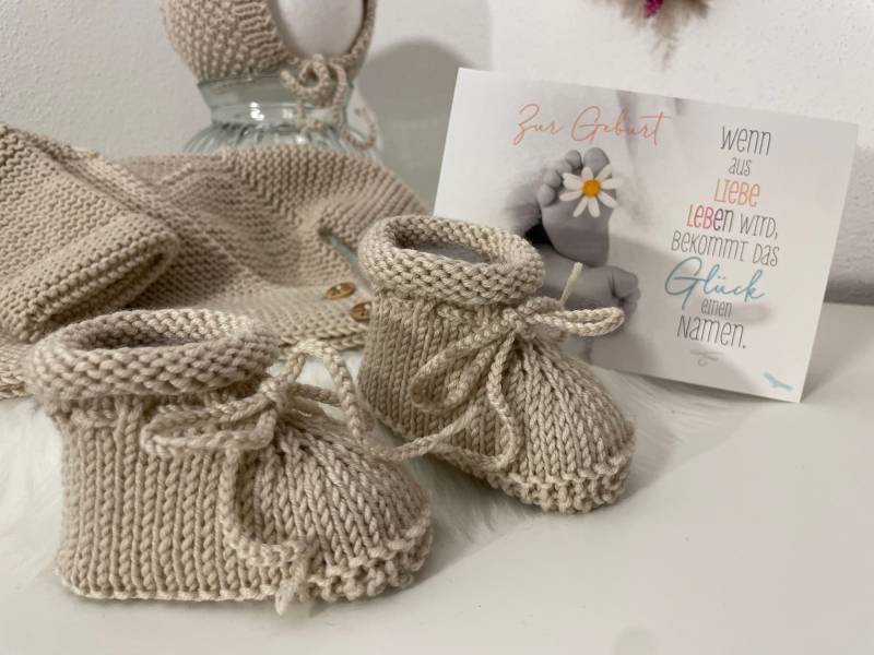Babyschuhe Gestrickt Gehäkelt Baby Hausschuhe Babysocken Boots Schühchen Babys Warme Füßchen Geschenk Zur Geburt von Strickkiddies