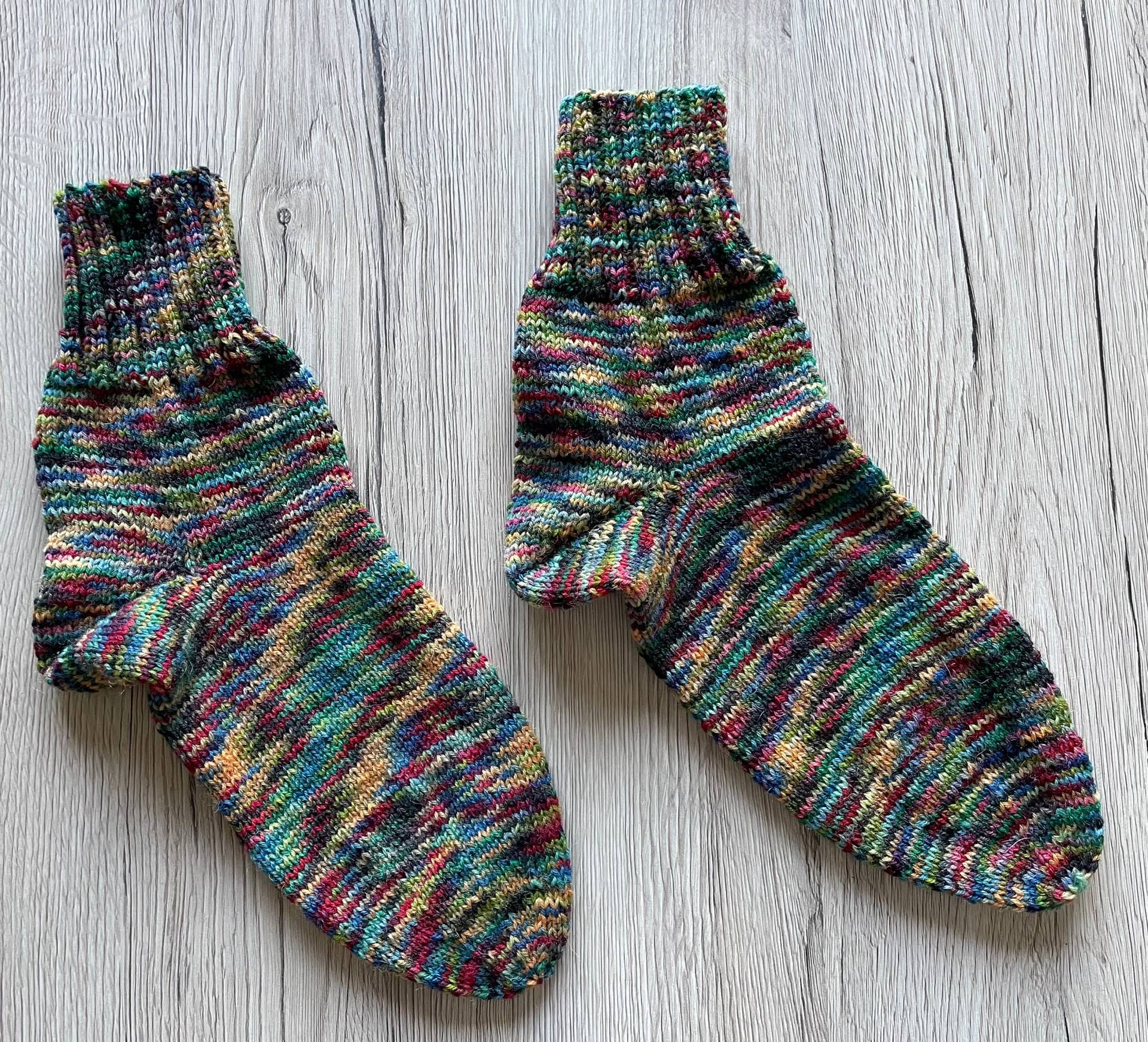 Handgestrickte Socken Gr. 37/38 von Stricklieschen2008