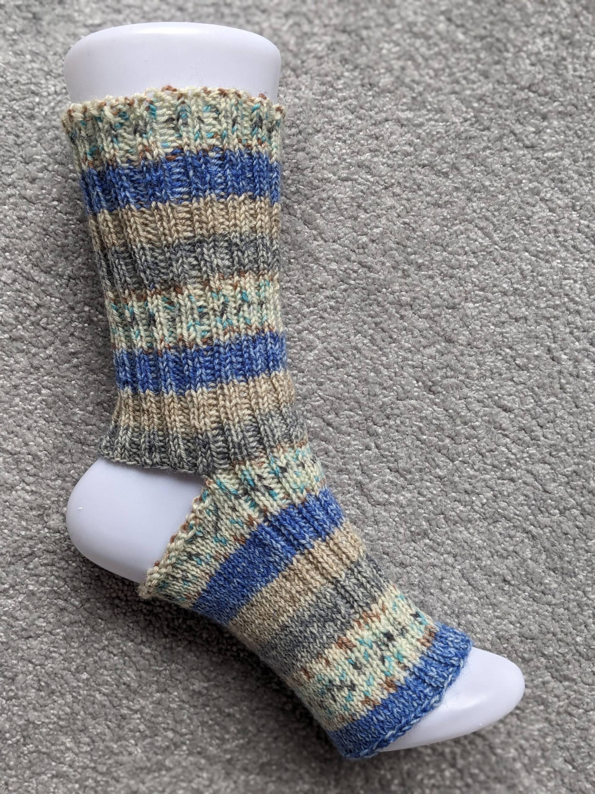 Yoga-, Pilates-, Sportsocken Handgestrickt von StricklieselMarlies
