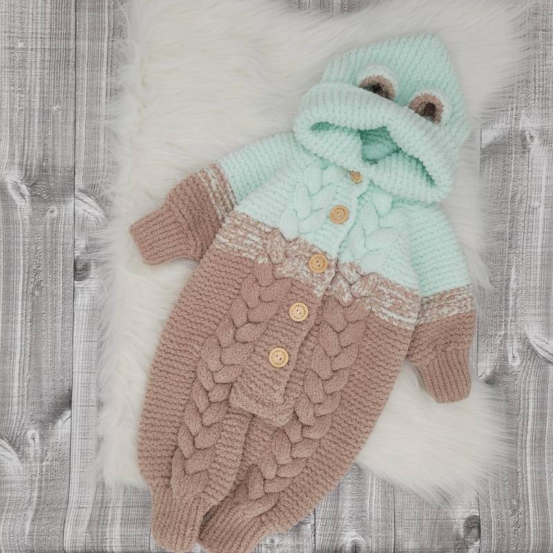 Baby Overall von Strickmaeuschen