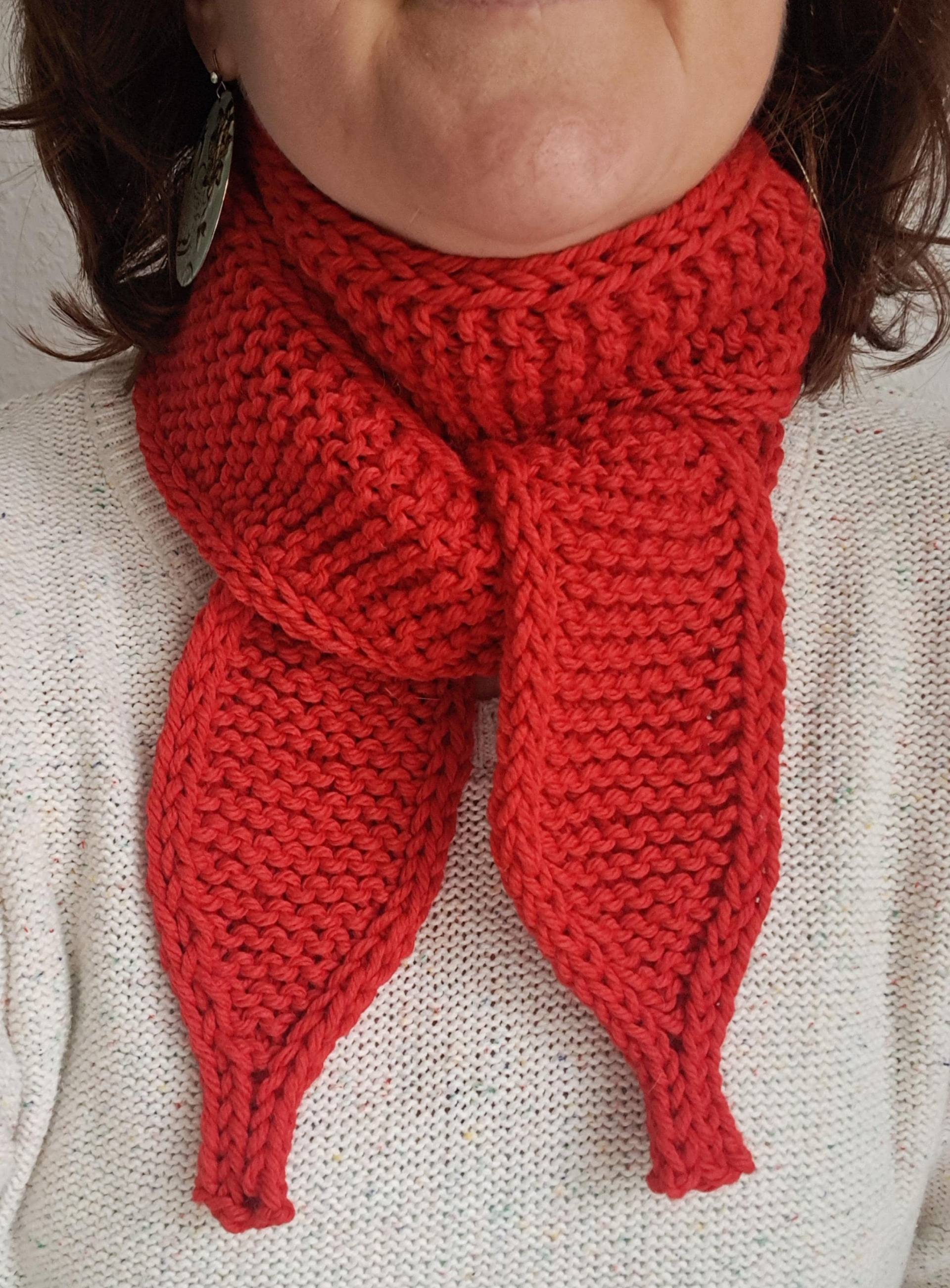 Handgestricktes Halstuch Sophie Schal Scarf Shawl Geschenkidee Damen Unikat Handgestricktes Halstuch Sophie Schal Scarf Shawl Geschenkidee Damen Unikat von Strickmariechen