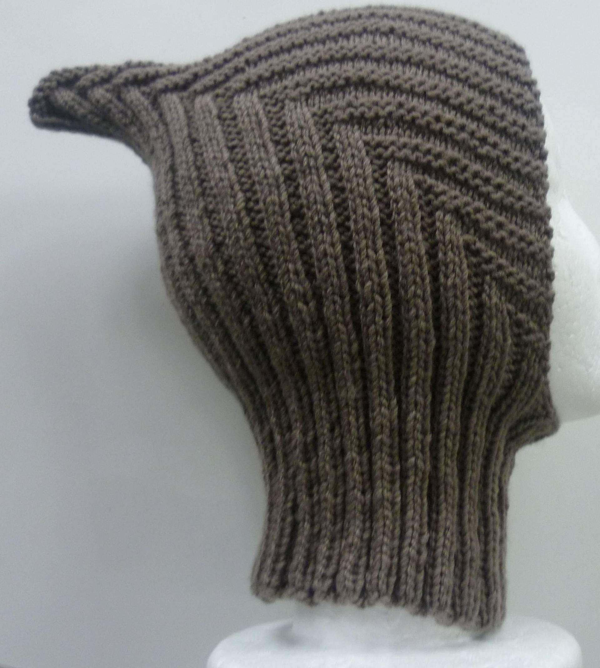 1 Baby-Pixieschalmütze Oder Zwergenschalmütze Es Ist Handarbeit Und Kann Für Alle Baby Strickschuhe, Die Im Shop Sind Gestrickt Werden von StrickschuhZauberfee