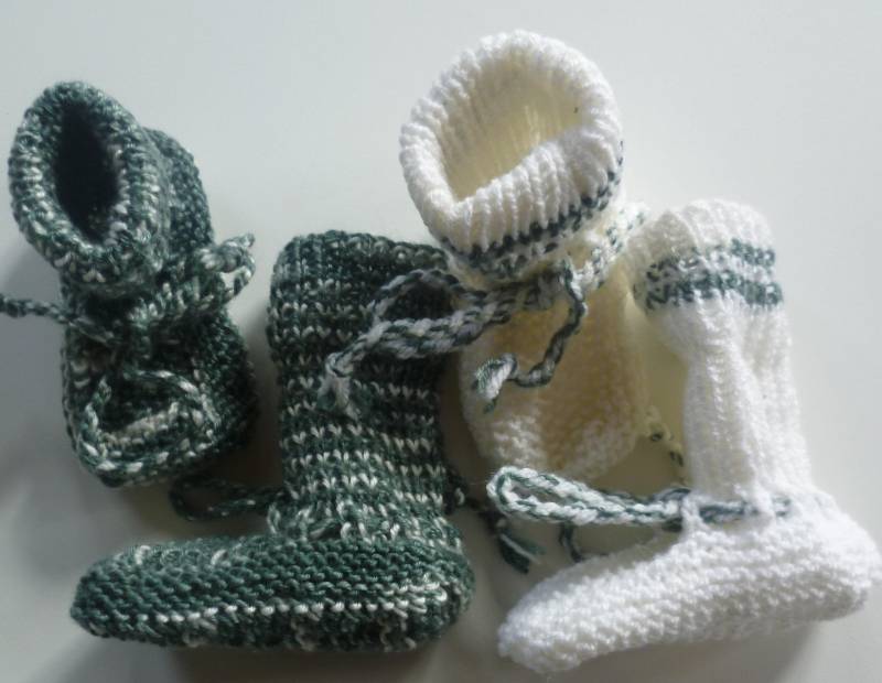 Mit Liebe Handgestrickte Baby-strickschuhe Mit Liebe Handgestrickte Baby-strickschuhe von StrickschuhZauberfee