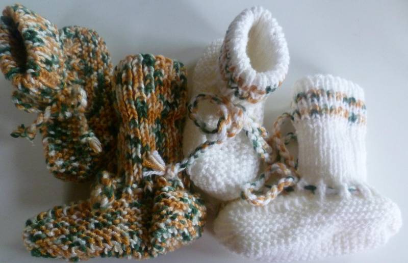 Mit Liebe Handgestrickte Baby-strickschuhe von StrickschuhZauberfee