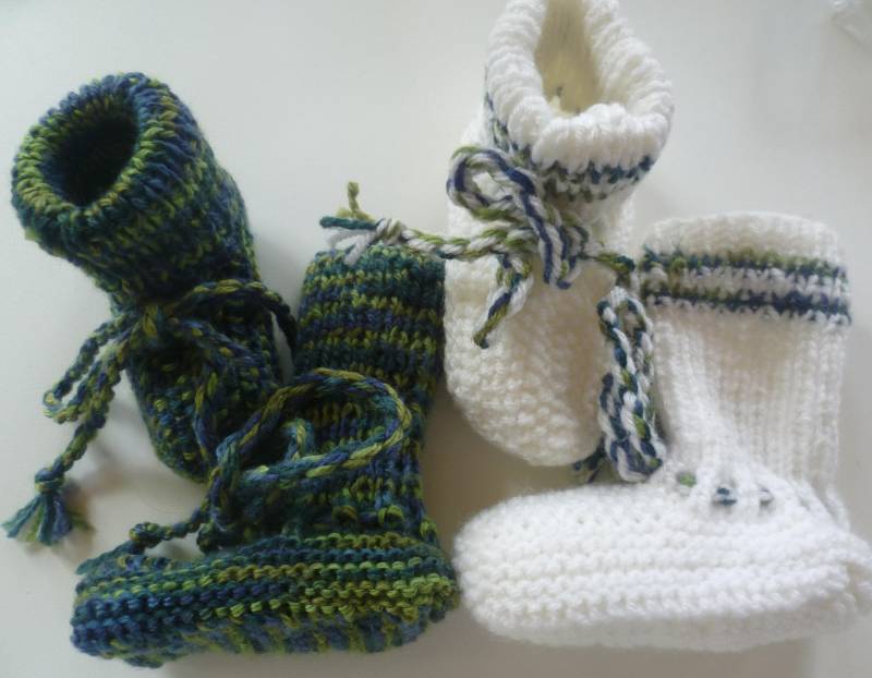 Mit Liebe Handgestrickte Baby-strickschuhe von StrickschuhZauberfee