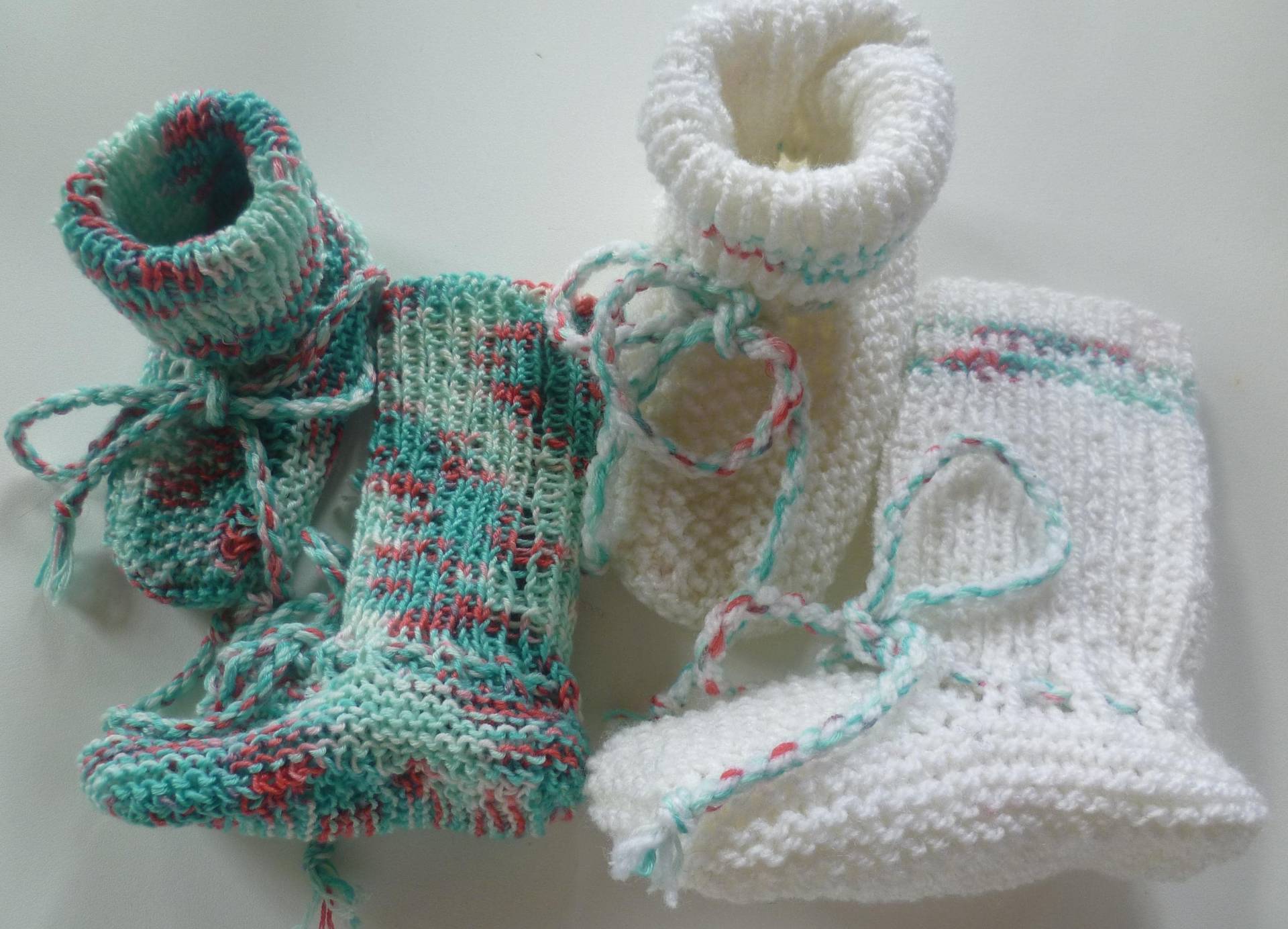 Mit Liebe Handgestrickte Baby-strickschuhe Mit Liebe Handgestrickte Baby-strickschuhe von StrickschuhZauberfee