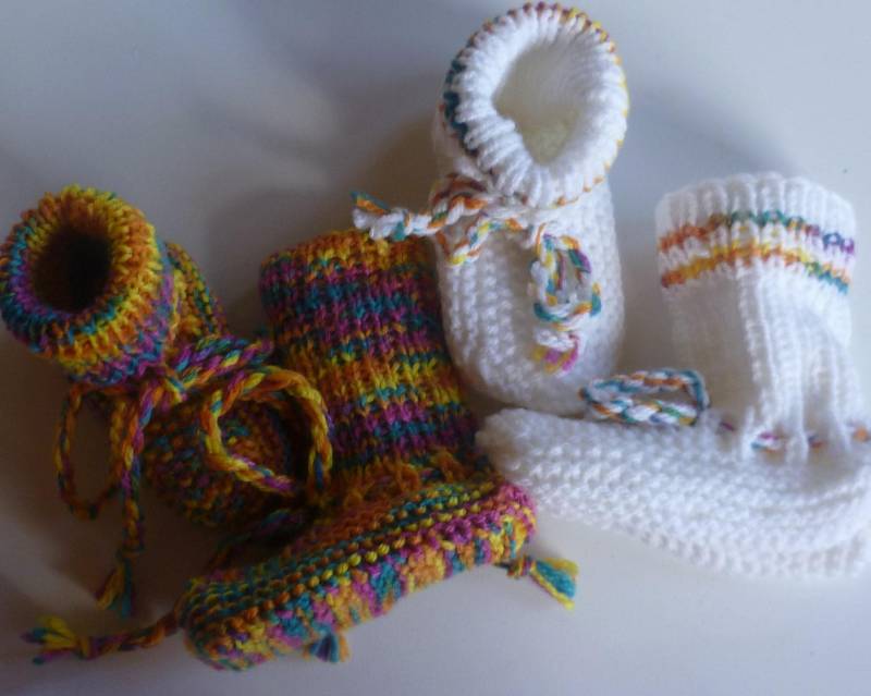Mit Liebe Handgestrickte Baby-strickschuhe Mit Liebe Handgestrickte Baby-strickschuhe von StrickschuhZauberfee
