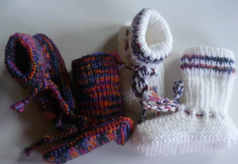Mit Liebe Handgestrickte Baby-strickschuhe von StrickschuhZauberfee