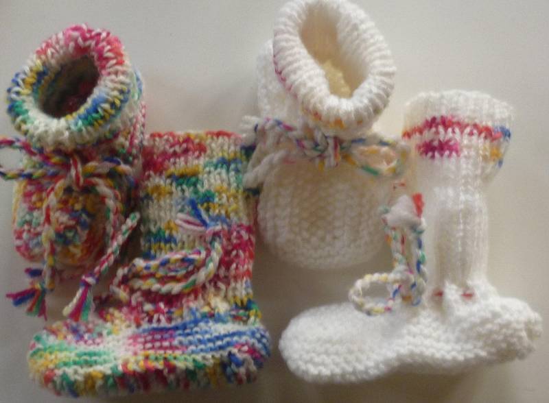 Mit Liebe Handgestrickte Baby-strickschuhe von StrickschuhZauberfee